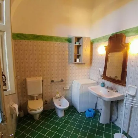 Cozy In Palazzo Malaspina Apartment *